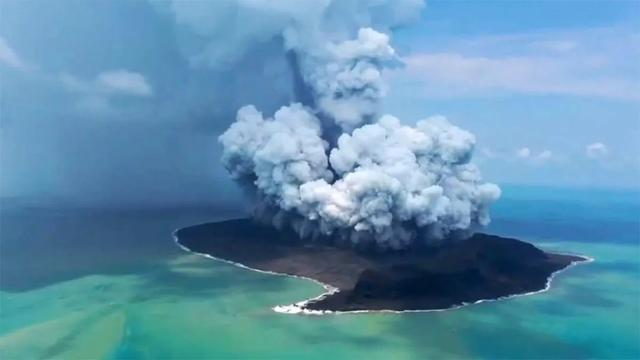 受汤加的火山爆发影响，我国援助汤加的飞机还好吗？