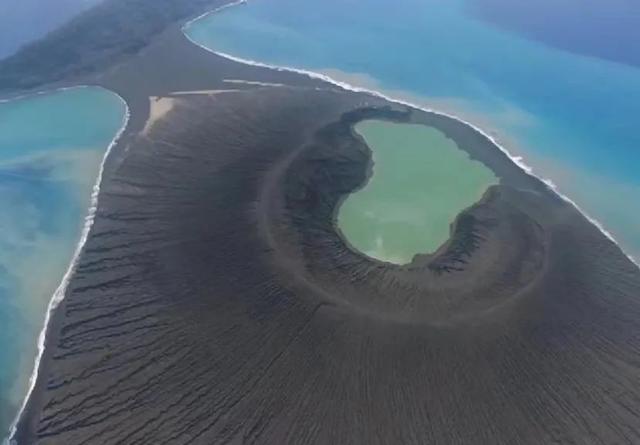 汤加海底火山喷发威力相当于上千颗原子弹，专家：或持续很长时间