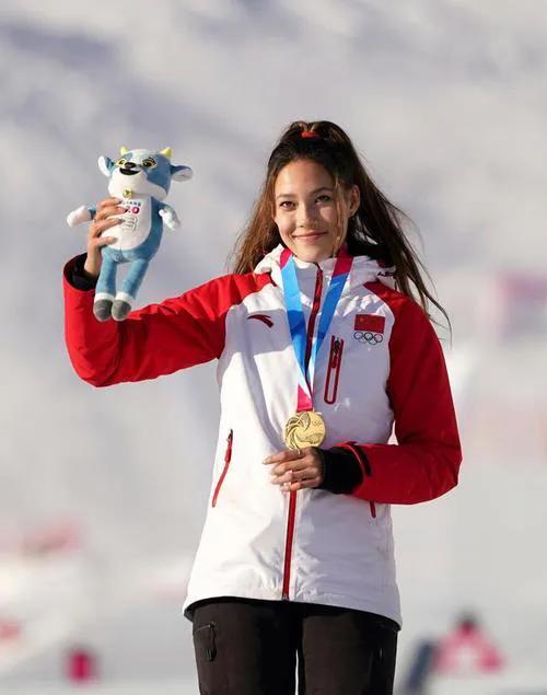 新加坡媒体：谷爱凌爆红