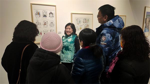 留在上海过大年｜新加坡漫画家洪雅幼接上父母去看纪念馆和艺术馆