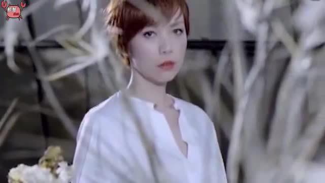 陈洁仪“新加坡国宝”，她的声音能让人松弛，让人陶醉！