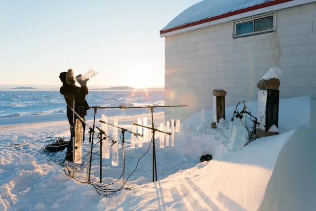 抓住冬天的尾巴，艺术家如何留住短暂冰雪的浪漫？