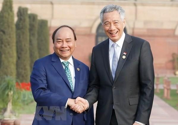 越南国家主席明日访新加坡 新加坡外交部：再次彰显两国的友好关系