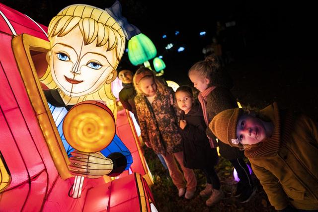 自贡布展25场海外灯会，让世界感受中国年味