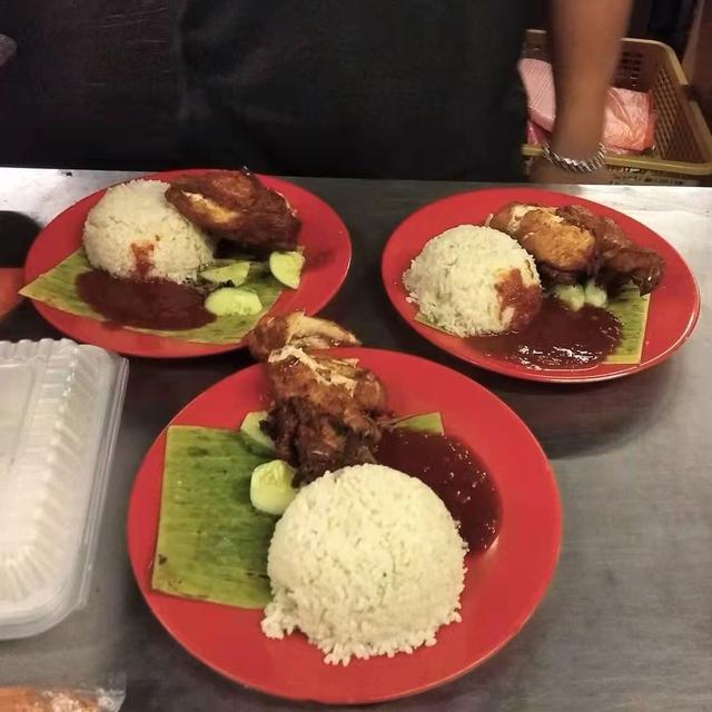 显然，这才是马来西亚的“国菜”