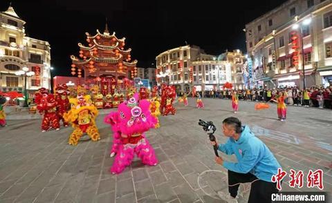 元宵佳节“情暖家乡年”广东汕头全球潮汕人云联欢