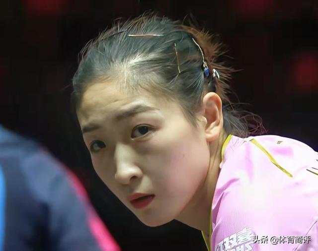 WTT新加坡大满贯女单第二轮：CCTV直播，刘诗雯、王曼昱取胜无忧