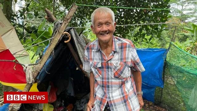英语阅读提升：79岁老人隐居森林30年一夜走红，原因却令人心酸