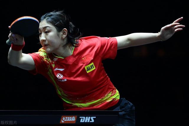 3月18日2022WTT新加坡大满贯女单半决赛：王艺迪VS陈梦