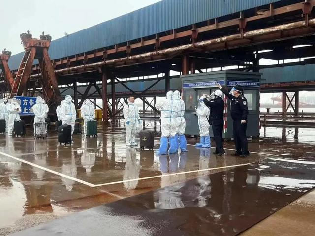 新海航业线上线下“移动”办公，助力上海航运物流