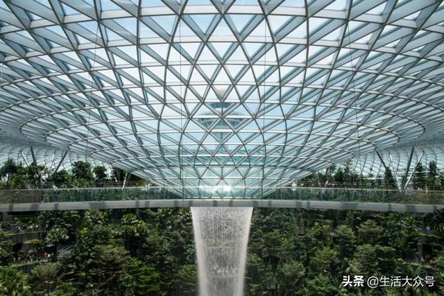 新加坡樟宜国际机场之核心Jewel Changi