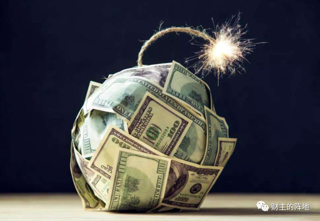 美国：要么通胀，要么衰落