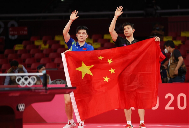 “自古美人如名将，不许人间见白头”，樊振东VS马龙一哥的竞争