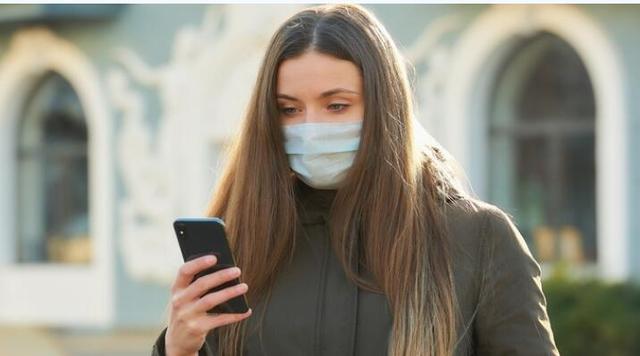 千呼万唤：iPhone口罩解锁来了，戴口罩！戴眼镜！O啦