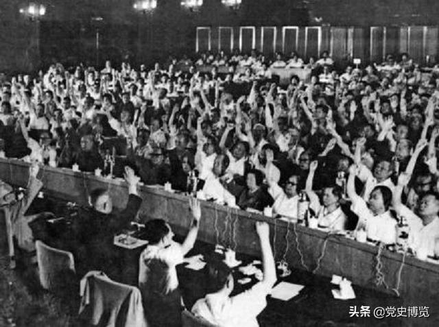 邓小平、陈云与第二个《历史决议》出台的台前幕后（上）