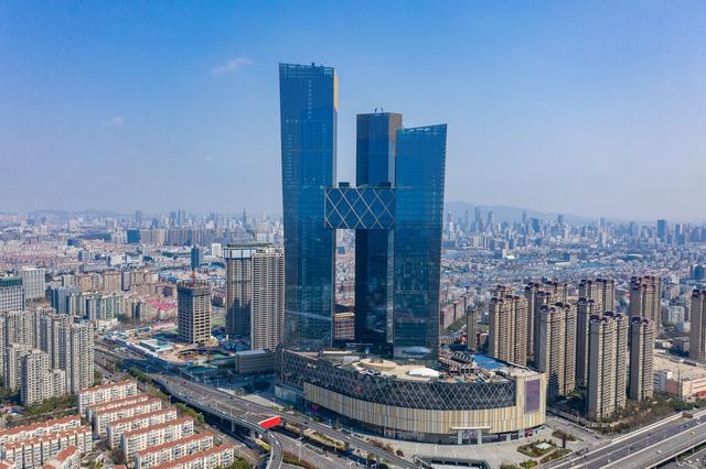 转《南京金鹰天地广场超高层三塔连体结构分析与设计》