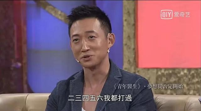 他是《人世间》中的“人间理想”，现实中娶了“等他6年”的女人后爆火，这样的男人太稀缺了