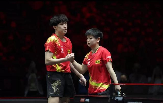 WTT新加坡赛最新看点，孙颖莎继续出击，樊振东不容有失