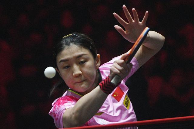 险胜王曼昱夺得WTT新加坡站女单冠军，陈梦重回世界第一