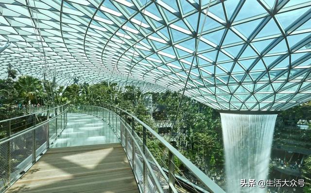 新加坡樟宜国际机场之核心Jewel Changi