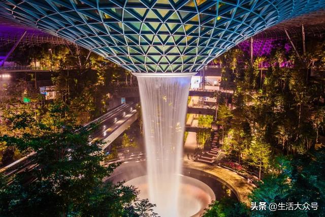 新加坡樟宜国际机场之核心Jewel Changi