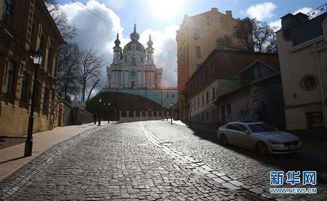 新加坡援助乌克兰10万美元，暂停往返莫斯科航班