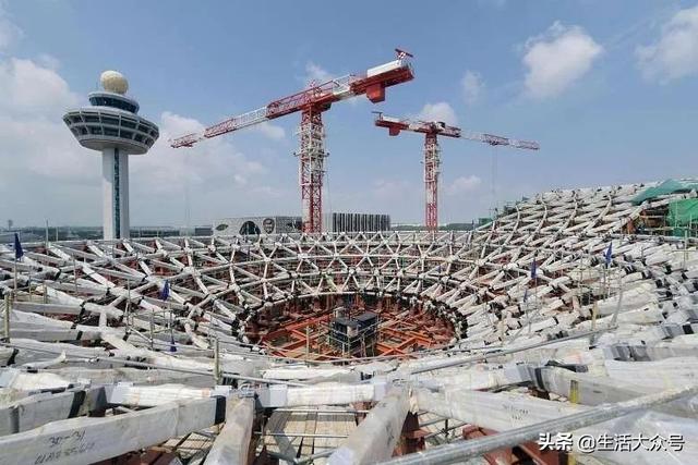 新加坡樟宜国际机场之核心Jewel Changi