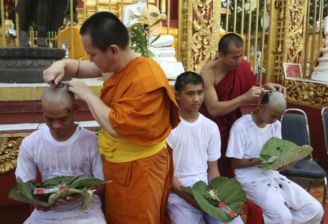 泰国僧侣频频被曝贪污、谋杀和贩毒，高僧死后床下搜出贪污巨款