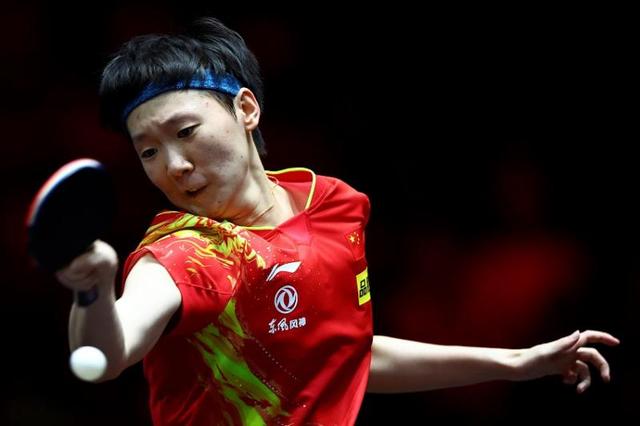 WTT新加坡赛 | 王曼昱险胜孙颖莎 决赛将迎战陈梦