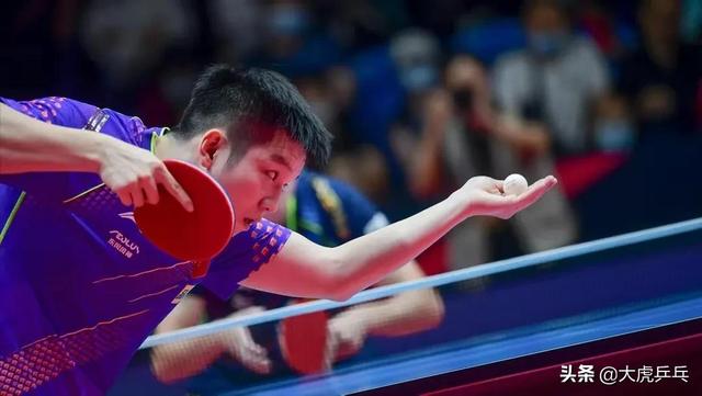 新加坡站，樊振东、梁靖崑、马龙涉险晋级，杀入八强