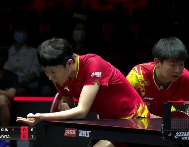 孙颖莎2冠！王曼昱1冠！国乒包揽5冠，海产姐妹吊打日本3：0