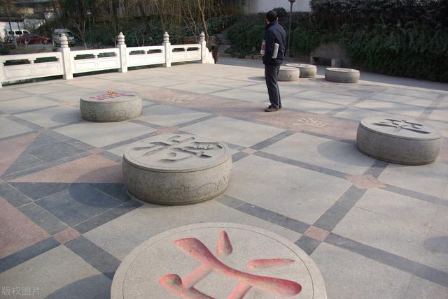 棋王风云录——谢侠逊学了“九阴真经”终于战胜"炮王"林弈仙