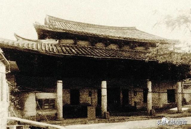 王胜将军：漳浦事件与何鸣