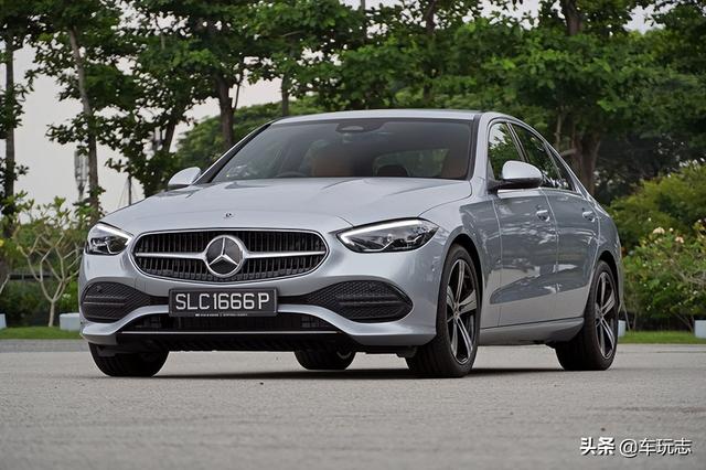 2022款奔驰C180入门版：披着S级的外衣