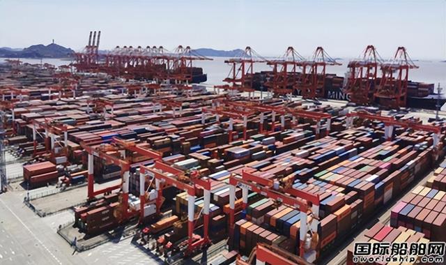 运价连跌12周！上海疫情封控加全球塞港持续冲击集装箱航运市场