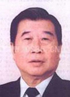 （祖籍广东揭西马来西亚客家华侨黄纪达）