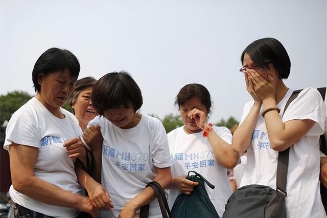 马航MH370失联2954天，那些放弃252万赔偿的亲属们，现在怎样了？