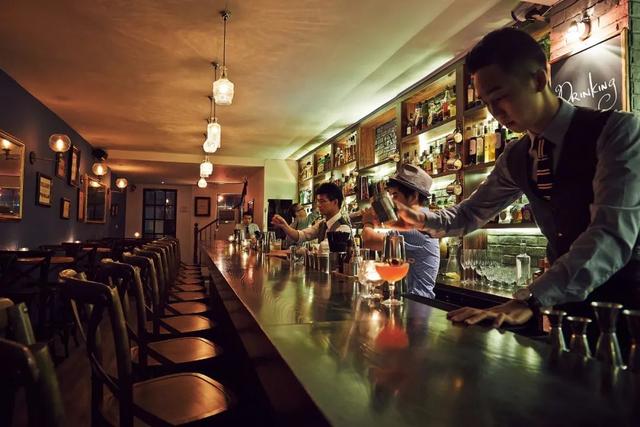 全球TOP50酒吧，魔都3家上榜！待疫情过后，望美酒徐来