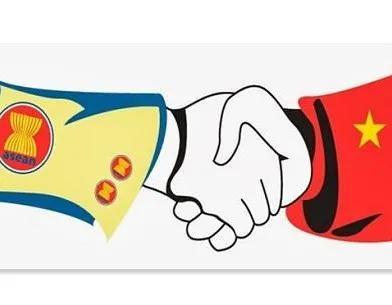 先中后美，东盟国家少有的现象