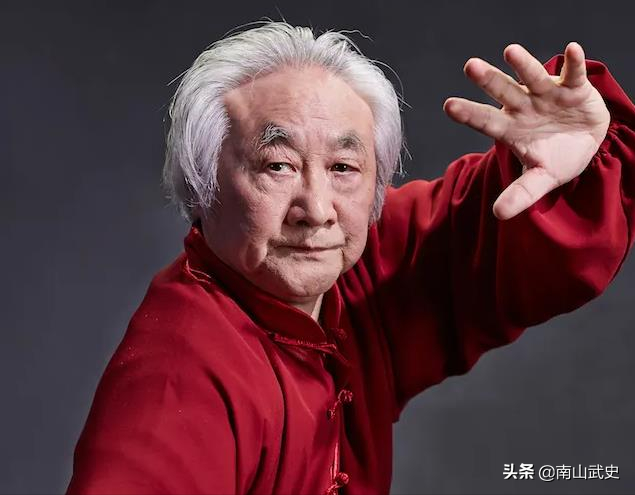 论王翰之的功夫造诣，6岁开始随父习武，曾在海军陆战队执教