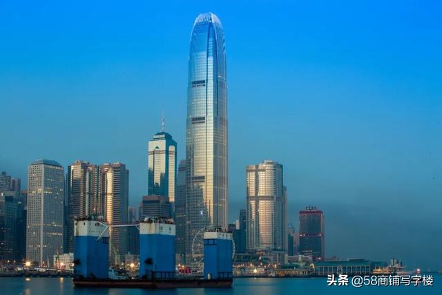 全球金融中心排名刷新！中国四大上榜城市金融地标建筑一览