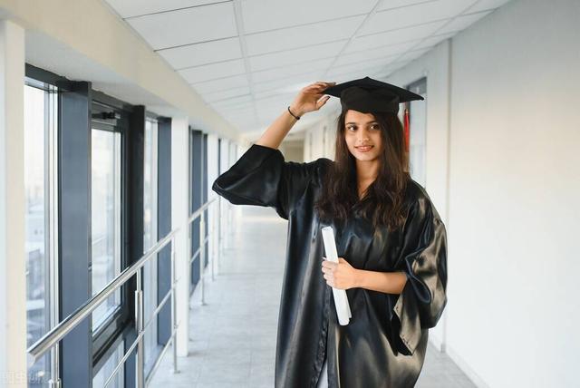 新加坡硕士研究生一般几年