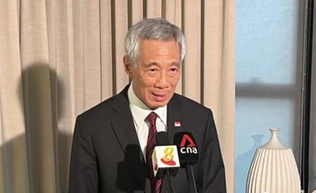 清明前，国际上发生四件大事