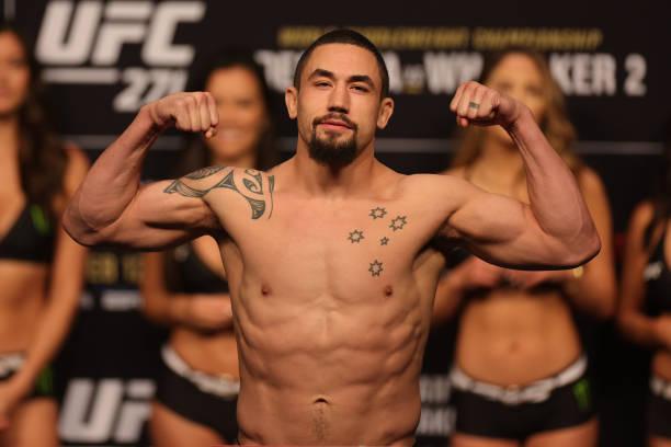 UFC 275：惠特克因伤退赛，威托里叫阵提尔与奇马耶夫