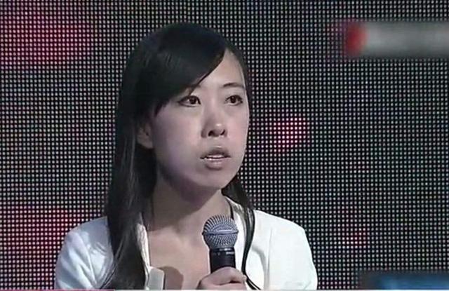 父亲被逼跳海15年后，只愿嫁给刘德华的追星女子，现在结婚了吗