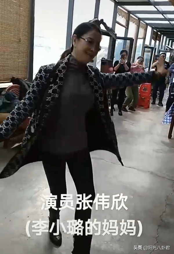 杨二车娜姆和李小璐妈妈的瓜，为争男人扇耳光，现两人近况大不同