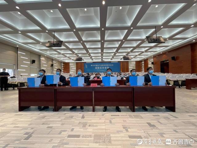 泰安高新区8个重点项目签约，为新型工业化强市建设注入动力
