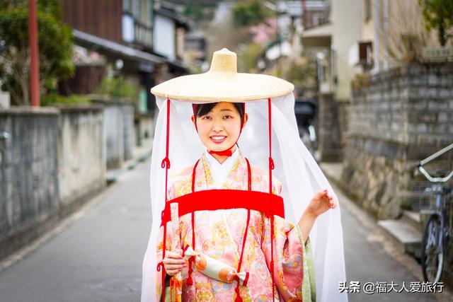 日本的悲情城市：从焦土中成长，游客看到的都是悲伤
