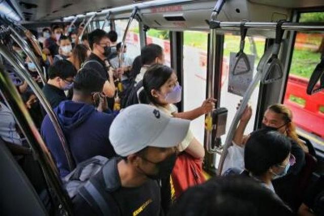 436,800名乘客在耶稣受难日周末穿越新加坡-马来西亚陆地边界