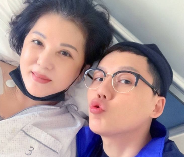 刘维妈妈因病去世！孝子退圈只为照顾母亲，评论区一片哀悼